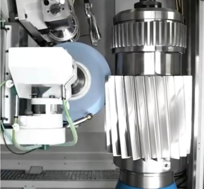gear teeth grinding 